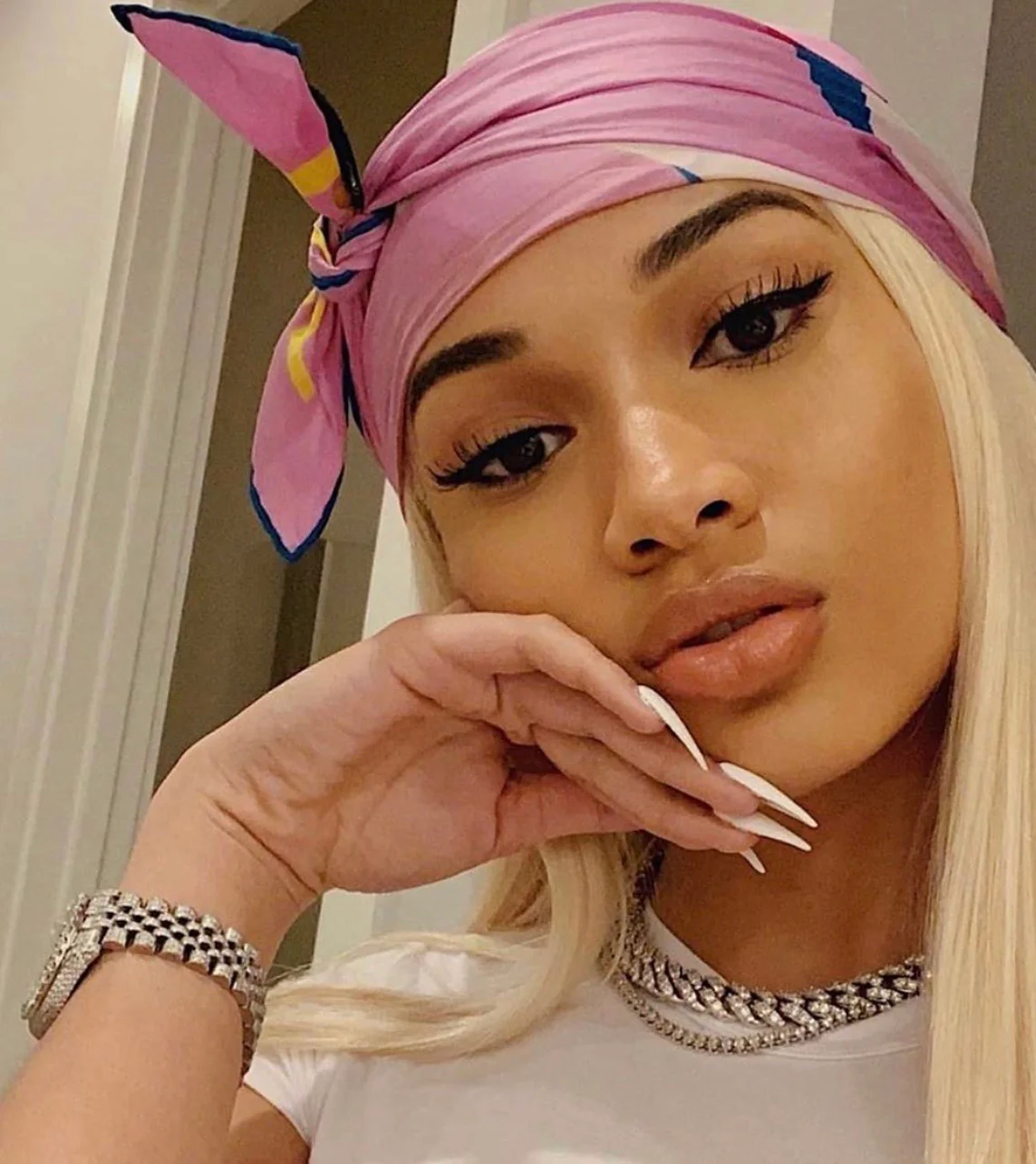 All Around Silver Diamond Link Necklace - Image 3